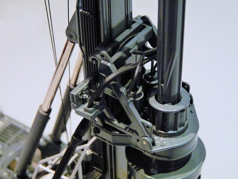 1:50 LIEBHERR LB28 Rotary Drilling Rig Construction Piling Machine Diecast Model