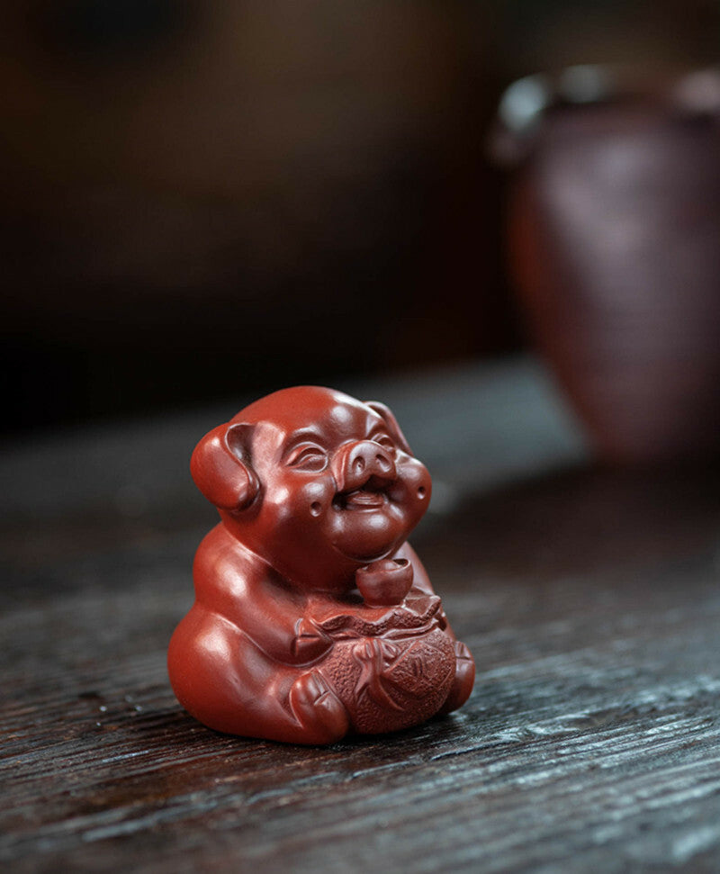 China Yixing Zisha PotteryPorcelain Animal Yuanbao Pig Wealth Auspicious Tea Pet