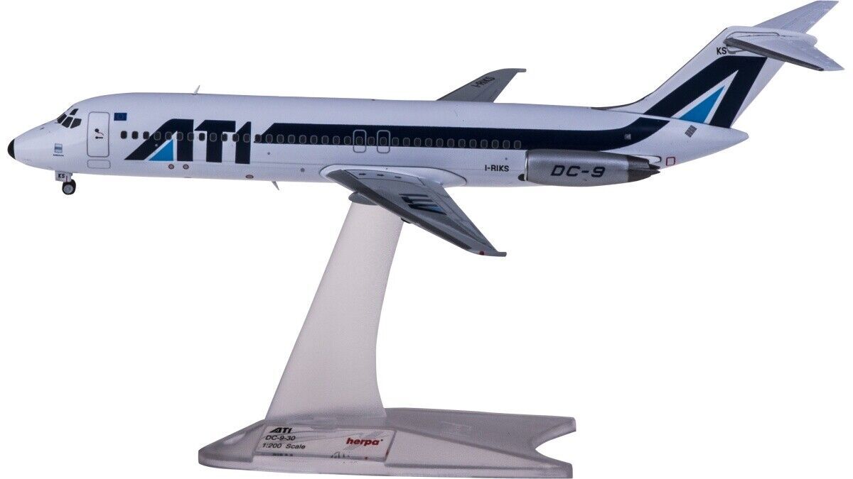 1:200 Herpa SWISSAIR Douglas DC-8-53 Passenger Aircraft Diecast Airplane Model