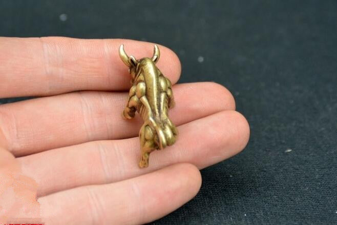 Chinese Pure brass Wall Street bull small statue