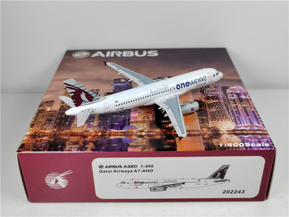 1:400 Panda QATAR Oneworld AIRBUS A320 Passenger Airplane Diecast Aircraft Model