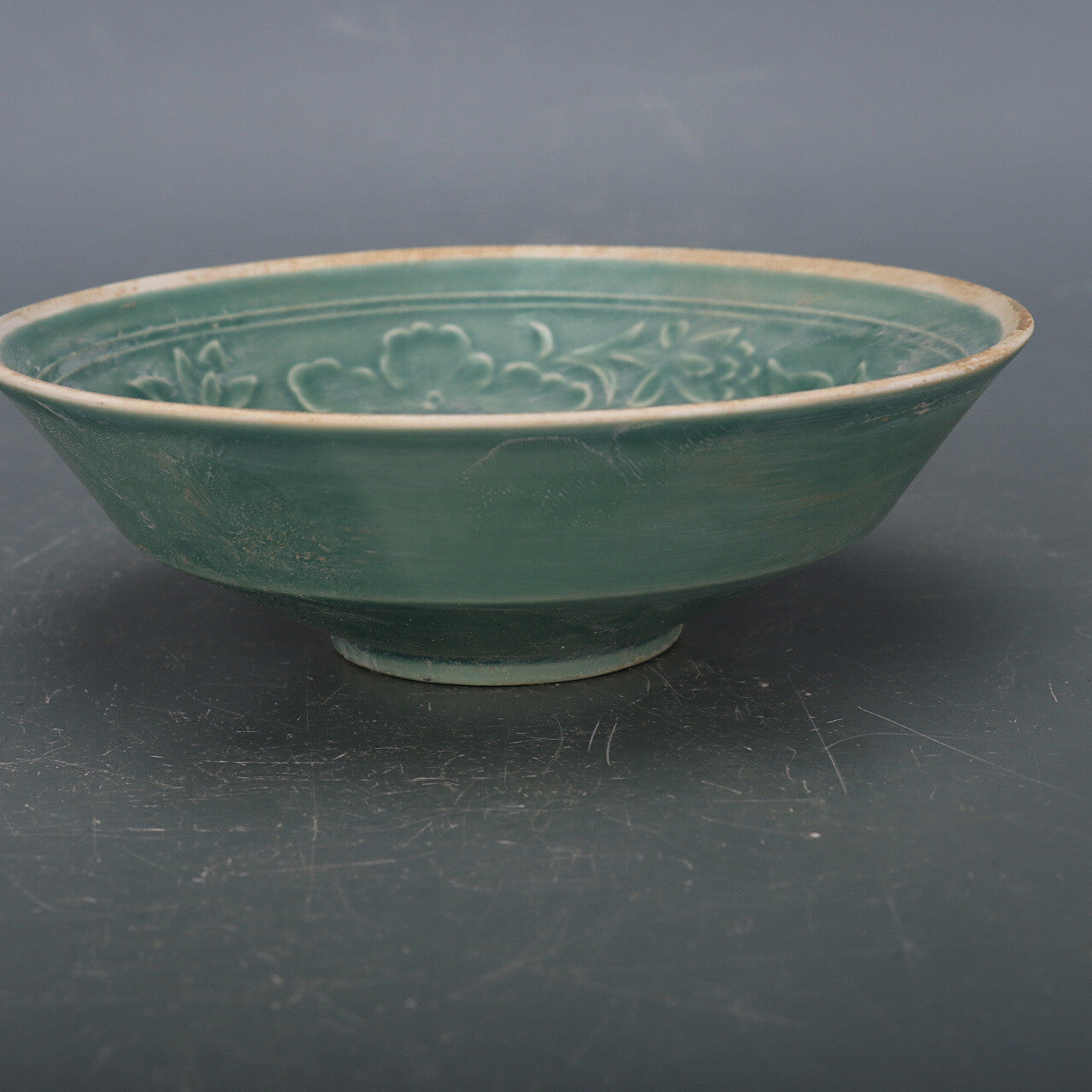 4.9" China Ding Kiln Porcelain Emerald Green Glaze Carve Mandarin Duck Bowl