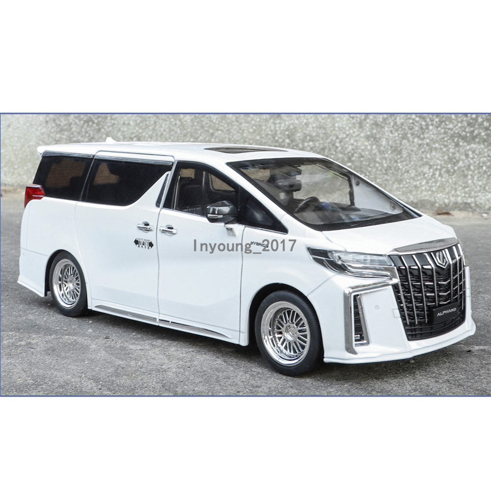 1/18 Alphard MPV Model Car Diecast Toy Vehicle Doors Open Light Sound Boys Toys