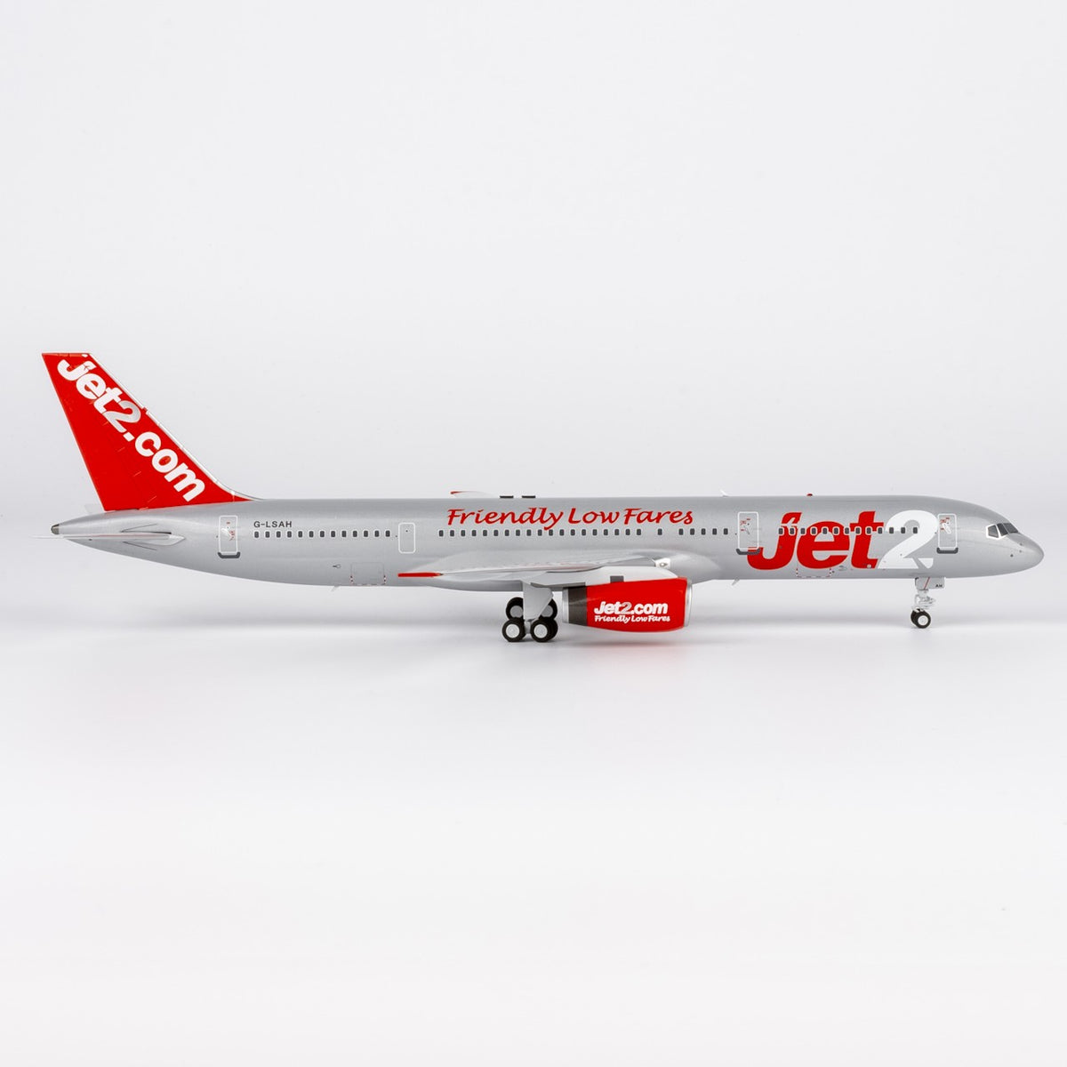 1:200 NGmodels Jet2 Boeing757-200 G-LSAH Passenger Airplane Diecast Plane Model