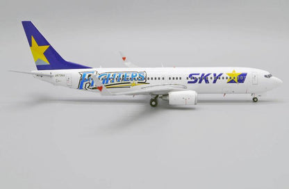 1:200 JC Wings SKY BOEING B737-800 Passenger Airplane Diecast Aircraft Model