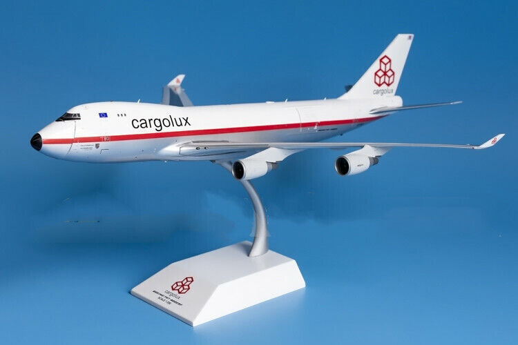 1:200 35CM JC Wings Cargolux BOEING 747-400 Passenger Airplane Diecast Model