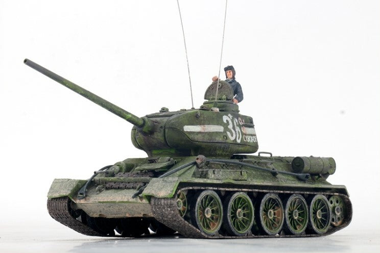 FOV SOVIET MEDIUM TANK T-34/85 36# Battle Weathering Version 1/32 DIECAST MODEL