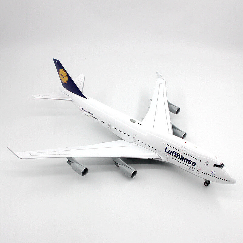 JC Wings LUFTHANSA FOR BOEING 747-400 D-ABTE 1:200 DIECAST plane Pre-built Model