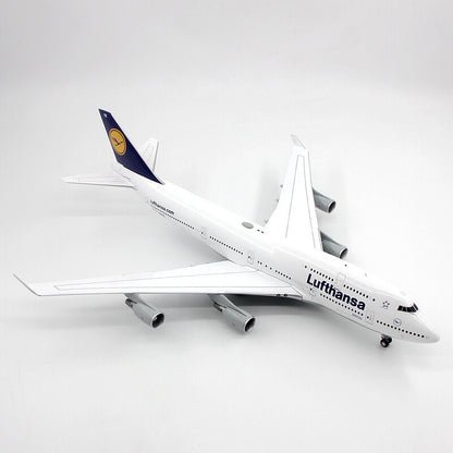 JC Wings LUFTHANSA FOR BOEING 747-400 D-ABTE 1:200 DIECAST plane Pre-built Model