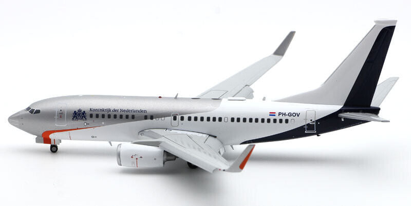 1:200 JC Wings Netherlands Government B737-700 Airplane Flap Down Diecast Model