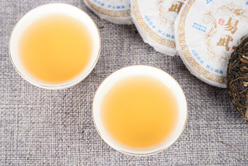 50g Yunnan Pu'er Tea Leaves Yiwu Tea Cake Raw Pu'er Tea Cake