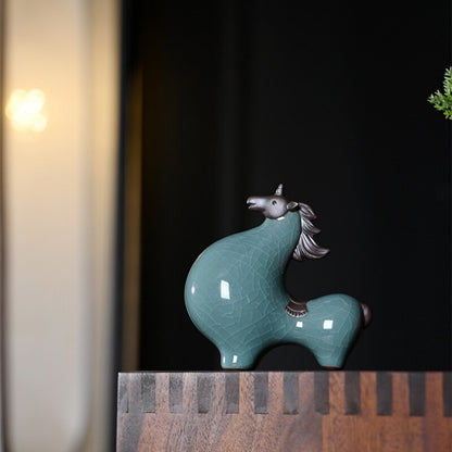 one piece crackle glaze porcelain tea pet horse statue Chinese zodiac Signs new