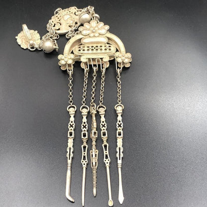 Vintage Silver-Plated Butterfly Pendant 35cm Handmade Filigree Waist Ornament