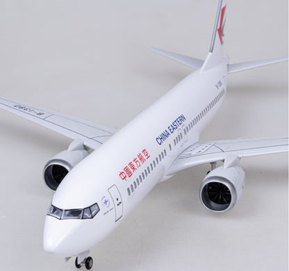 47CM 1:85 CHINA EASTERN BOEING 737 MAX Passenger Plane Landing gear Resin Model