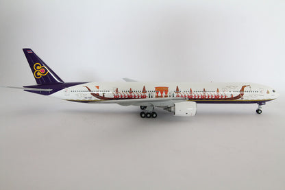 GeminiJets Thai International Airways For Boeing B777-300 HS-TKF 1/200 PLANE