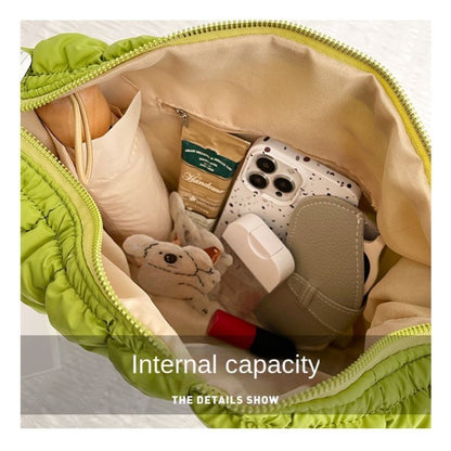 Leisure Personalized Shoulder Bag Pleated Cloud Soft Handbag Large Underarm Bag