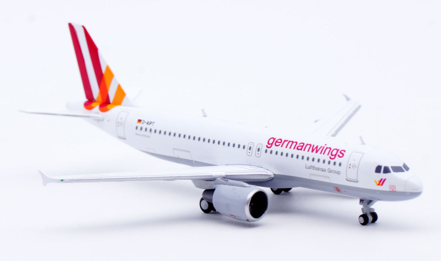 1:400 JC Wings Germanwings Airbus A320 D-AIPT Airplane Diecast Aircraft Model