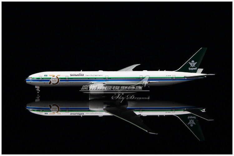 1:400 JC Wings Saudia BOEING 777-300ER Passenger Plane Flap Down Diecast Model