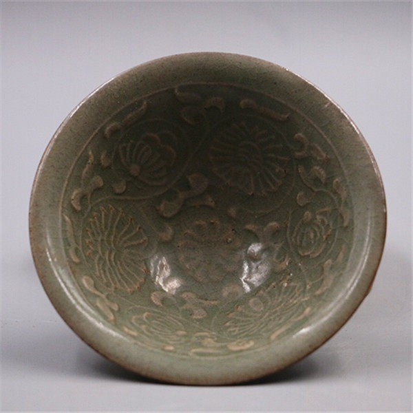 Chinese Song Yaozhou Kiln Celadon Glaze Porcelain Carved Flowers Bowl 4.1 Inch