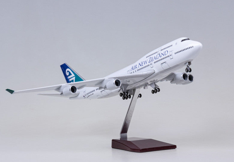 47CM 1:150 AIR NEW ZEALAND BOEING 747-400 Airplane Landing Gears Resin Model