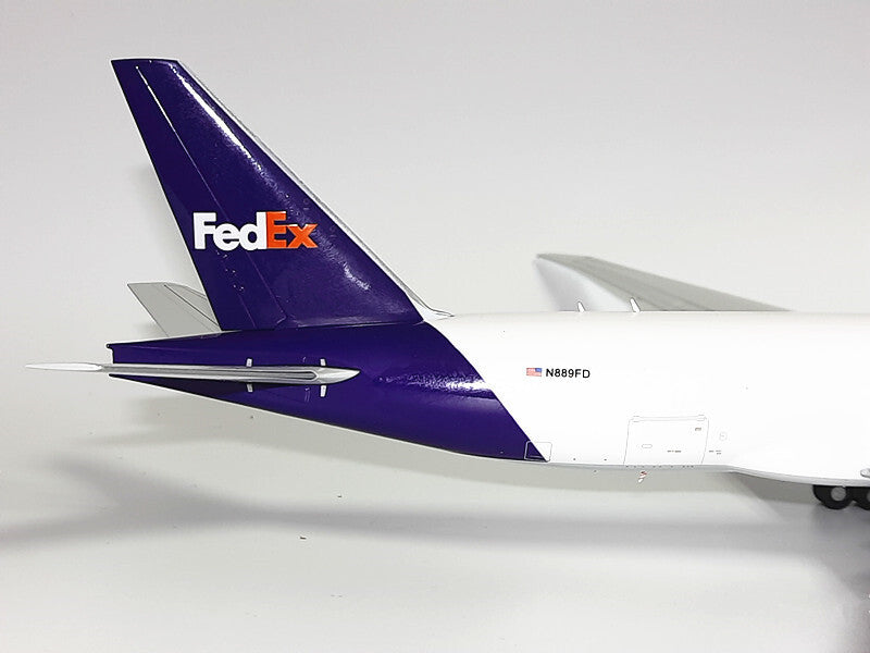 GeminiJets FOR FedEx Express For Boeing B777-200LRF N889FD 1/200 Aircraft Model