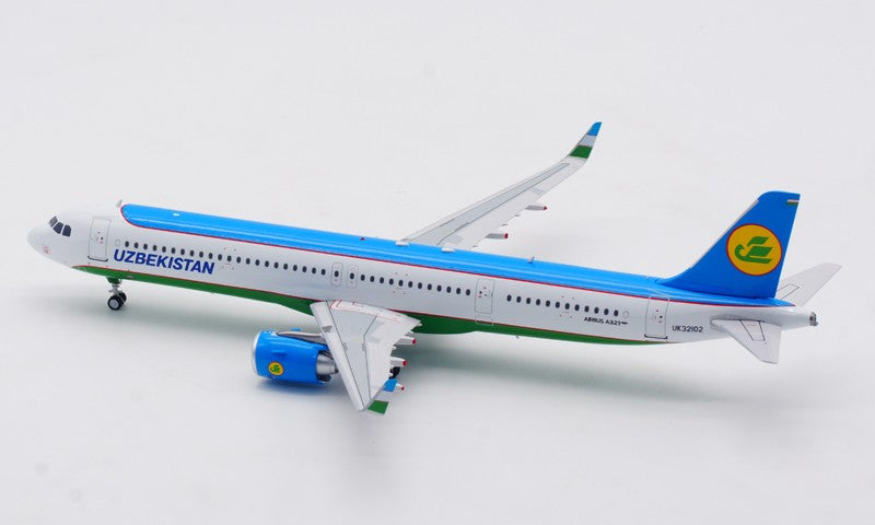 1:200 InFlight Uzbekistan A321neo UK32102 Airplane Diecast Aircraft Model