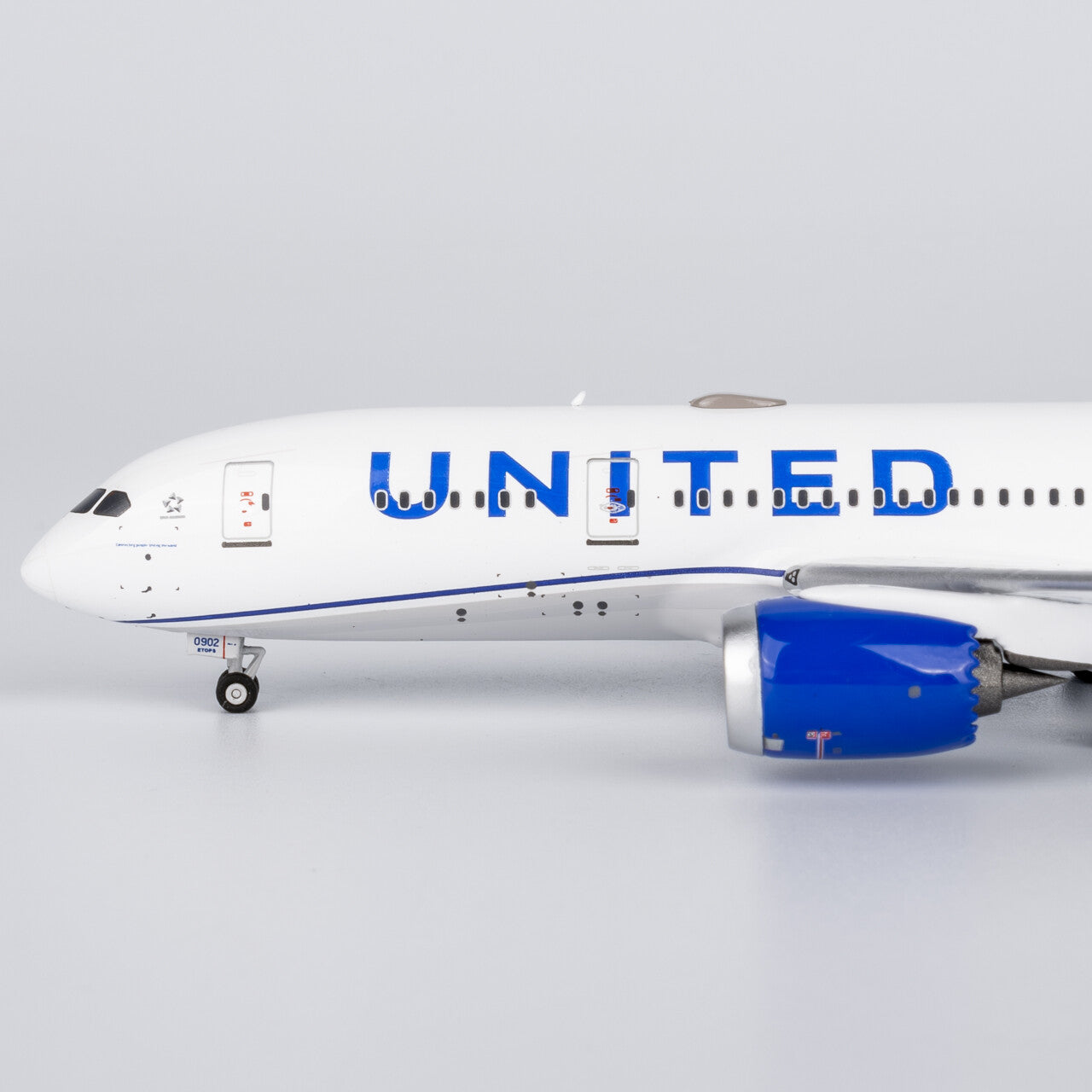 1:400 NGmodels United Airlines B787-8 Passenger Airplane Diecast Plane Model