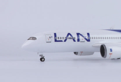 1:130 43CM LAN BOEING 787 Passenger Airplane Landing Gear Resin Aircraft Model