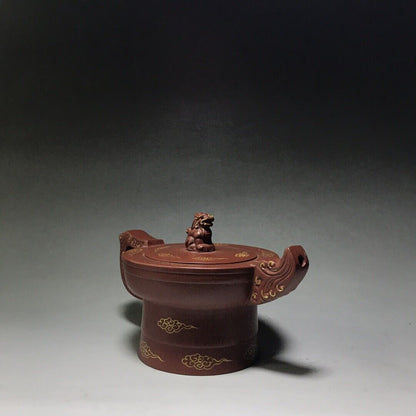 Chinese Yixing Zisha Clay Handmade Exquisite Teapot （中华至尊 底款：郝彤彤）