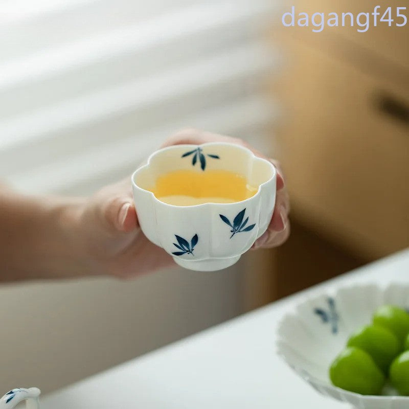 90ml Ceramic Hand-painted Butterfly Orchid Zen Teacup Master Cup Pu 'er Tea Bowl