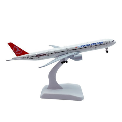 1:400 Turkey B777 Airplane Alloy Model Souvenir Static Display Gift with Stand