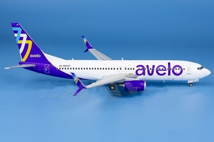 1:200 GeminiJets Avelo BOEING 737-800S Passenger Airplane Diecast Aircraft Model