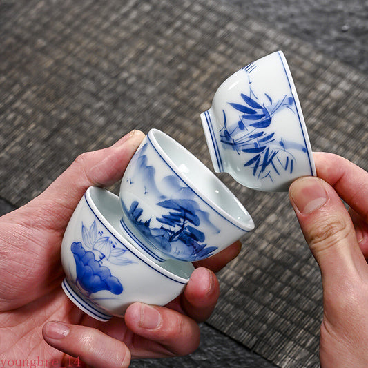 60ml Hand-painted Landscape Tea Cup Blue White Porcelain Shadow Green Tea Bowl