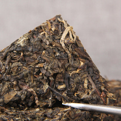 Yunnan Natural Pu-erh Green Tea 250g Premium Prize Raw Pu'er Tea Brick Gift Tea