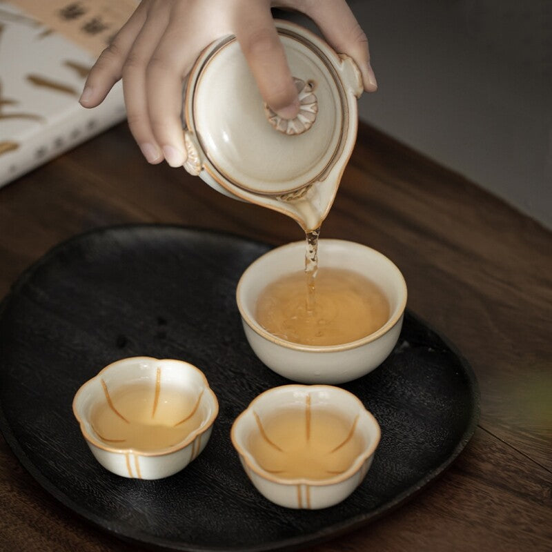 On Sales Travelling Tea Set With Bag Crackle Glaze Porcelain Tea Pot Cup Ruyao