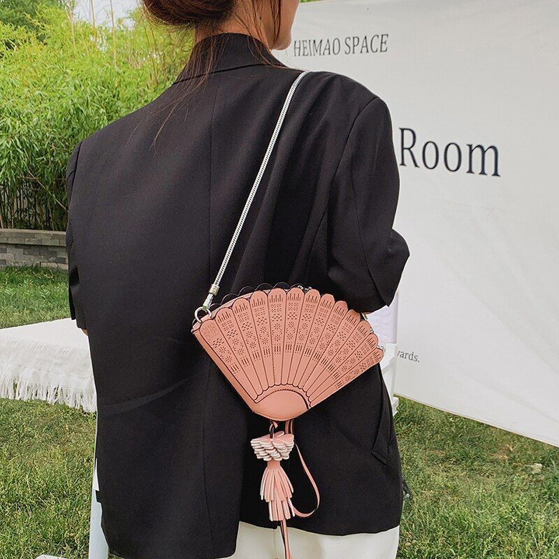 Shoulder Bag Handbag Phone Pack Leather Purse Chain Crossbody Bag 29*3*19 CM 1PC