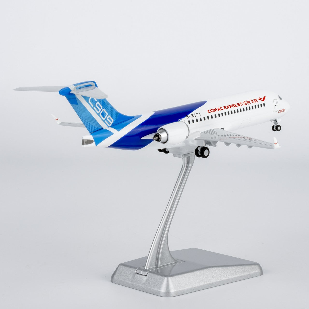 1:400 NGmodels Comac C909 Passenger Airplane Diecast Plane Model Collection