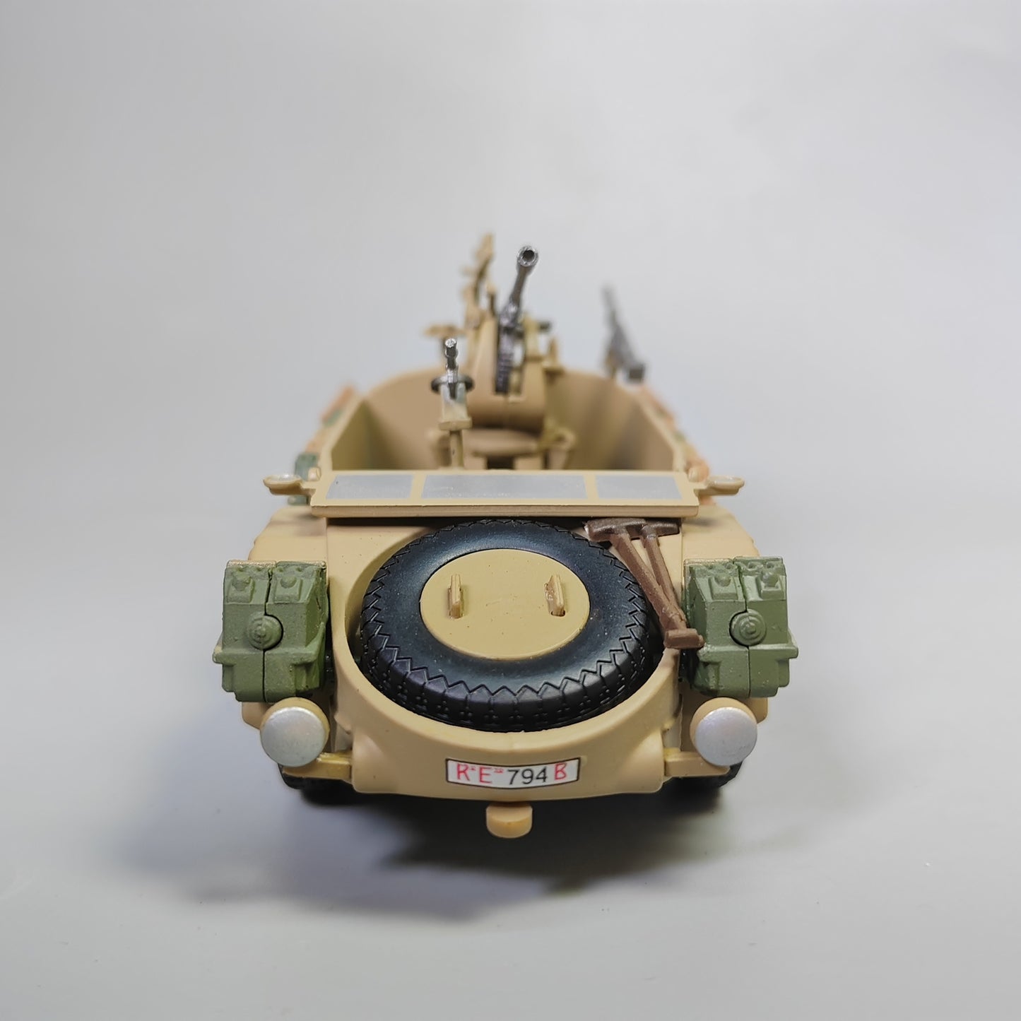 1/43 World War II Italian MOD42 armed pickup truck model
