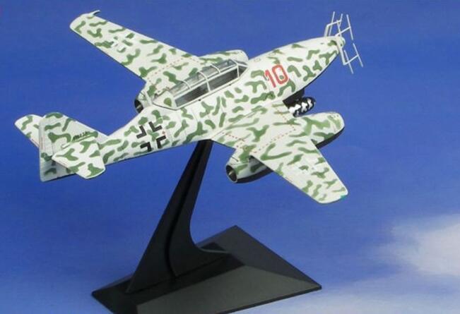 Dragon Me 262B Luftwaffe 10./NJG 11 "Red 10" 1/72 diecast plane model aircraft