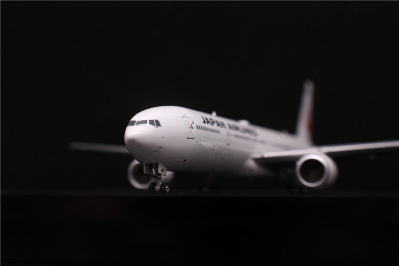 Phoenix Japan Airlines For Boeing B777-300 JA8945 1/400 DIECAST Aircraft Model