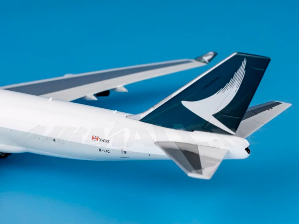 1:400 Phoenix CATHAY CARGO BOEING 747-400F Airplane Diecast Aircraft Plane Model