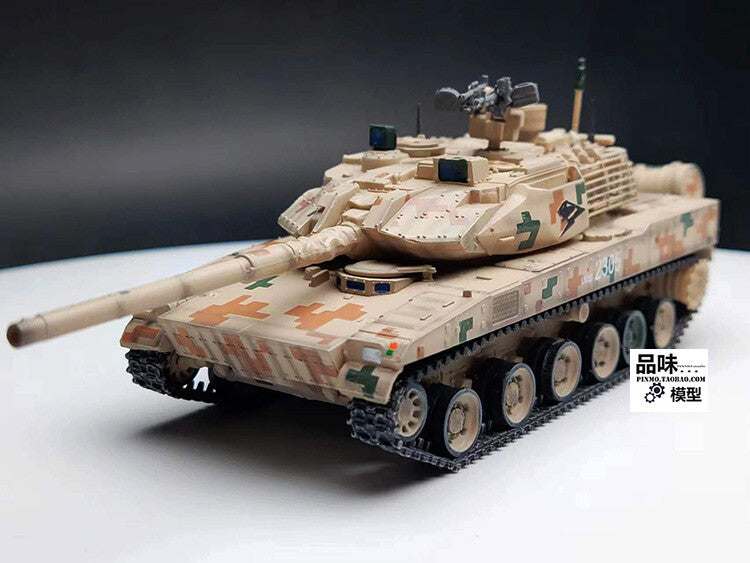 1/72 Chinese 15-Type Light Tank Model Desert Camouflage Painting