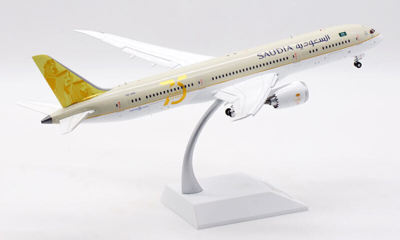 1:200 JC Wings SAUDI BOEING 787-9 Passenger Airplane Flap Down Diecast Model