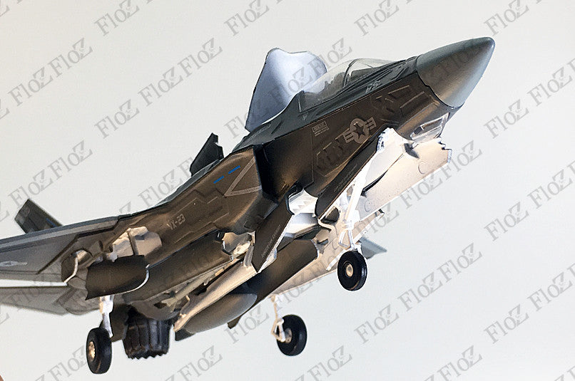 Lockheed Martin F-35 Lightning II 1/72 diecast stealth Aircraft plane Model