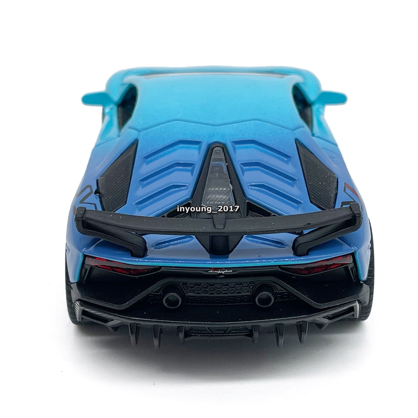 1/36 Lamborghini Aventador SVJ Model Car Diecast Toy Cars Boys Toys Kids Blue