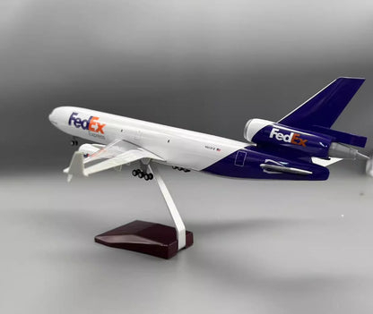 47CM 1:130 FedEx McDonnell Douglas MD-11 Plane Airplane Landing Gear Resin Model