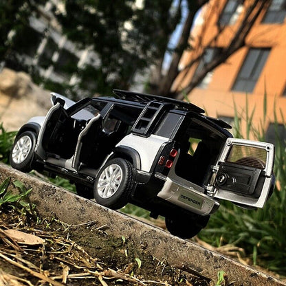 1:32 Land Rover Defender Diecast Model Car SUV Toy Vehicles Sound Light Kid Gift