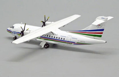 1:200 JC Wings ATR-42-300 Passenger Airplane Diecast Aircraft Plane Model