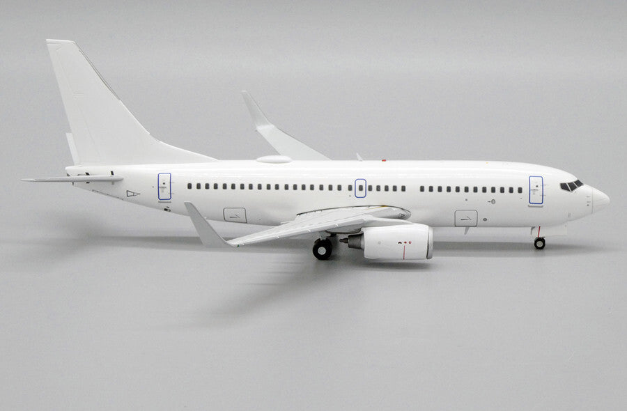 JC Wings Blank B737-700 1/200 diecast plane model aircraft