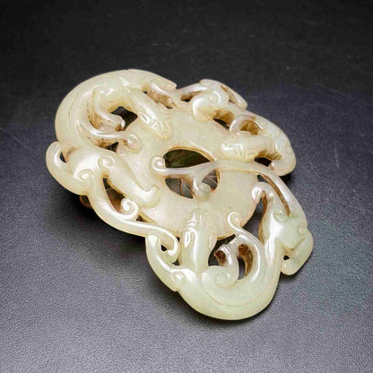 Chinese Natural Hetian Jade Hand-carved Exquisite Dragon Pendant 31181